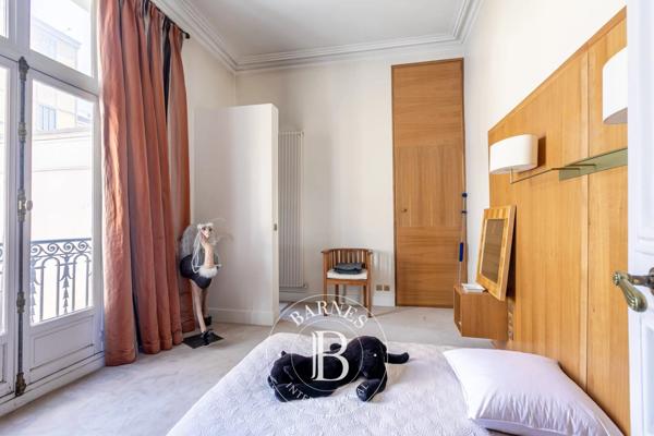 Paris 8ème, Appartement 3 Chambres -  156 m² à vendre