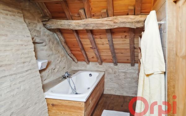 Maison à vendre    5 pièces • 157 m2 Lurcy-Lévis