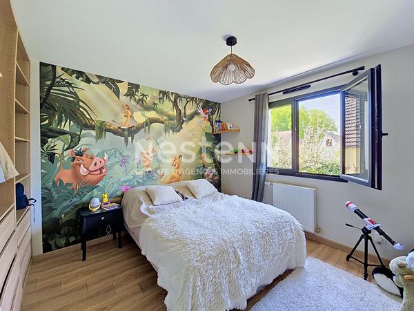 Maison récente à vendre proche Dreux : maison moderne, confort thermique, 5 chambres, aucun travaux à prévoir, garage