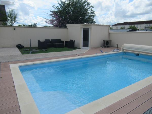 Maison à vendre à Sainte-Savine dans l'Aube (10300), ref : 10377/886