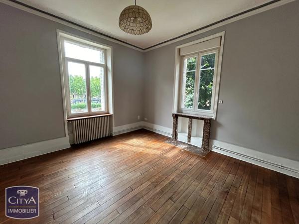 Appartement à vendre 2 pièces 61.49m² Charleville-Mézières (08000)