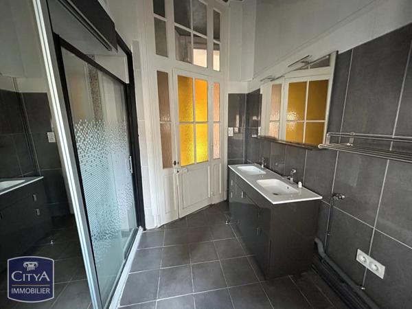 Appartement à vendre 2 pièces 61.49m² Charleville-Mézières (08000)