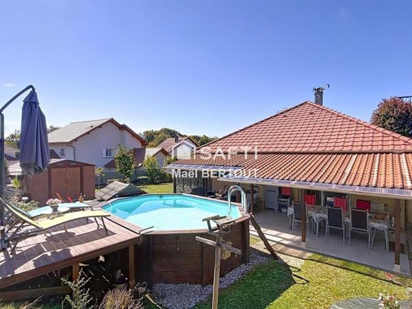 Belle maison familiale avec jardin clos et piscine