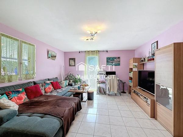 Belle maison familiale avec jardin clos et piscine