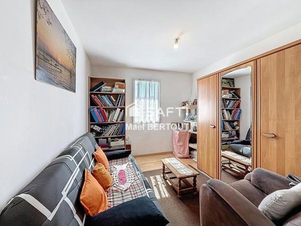 Belle maison familiale avec jardin clos et piscine