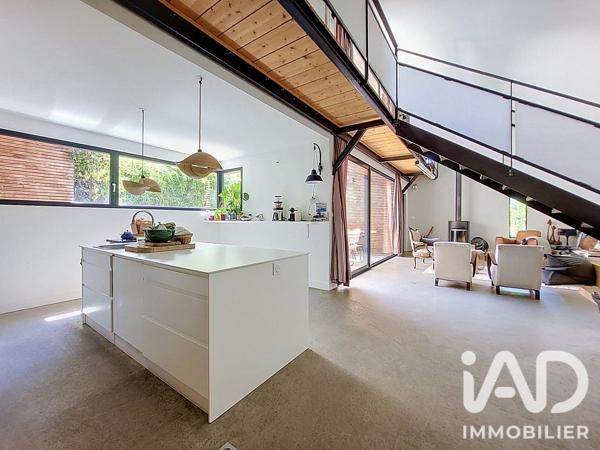 Maison à vendre 6 pièces 150 m² Arradon