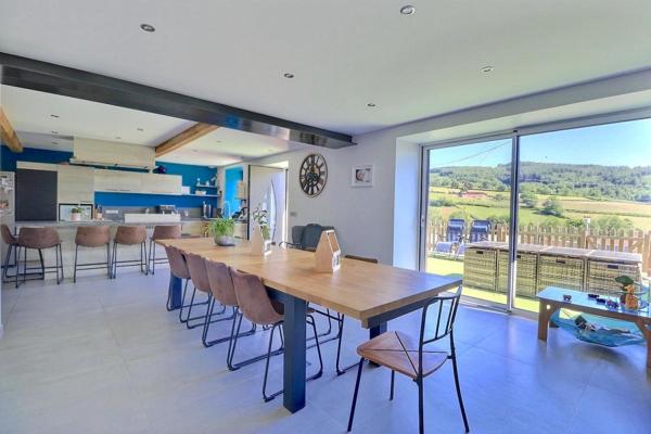 Maison rénovée à proximité des écoles et commerces