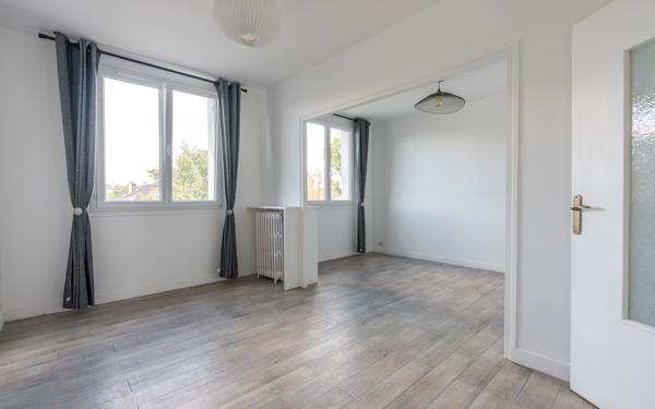 Appartement à vendre    3 pièces • 69 m2 Le Perreux-sur-Marne