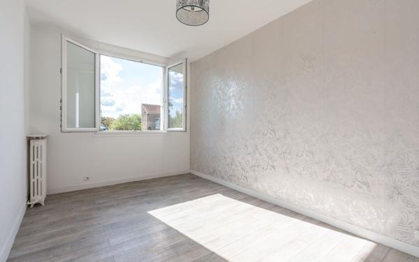 Appartement à vendre    3 pièces • 69 m2 Le Perreux-sur-Marne