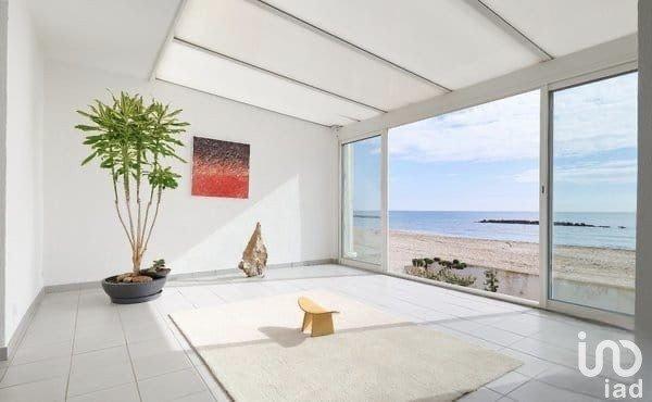 Maison 4 pièces de 201 m² à Valras-Plage (34350)