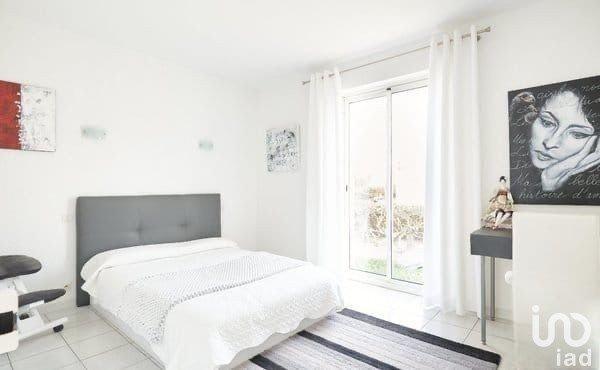 Maison 4 pièces de 201 m² à Valras-Plage (34350)