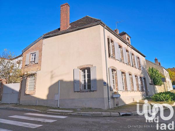 Maison à vendre 7 pièces 179 m² Saint-Julien-du-Sault