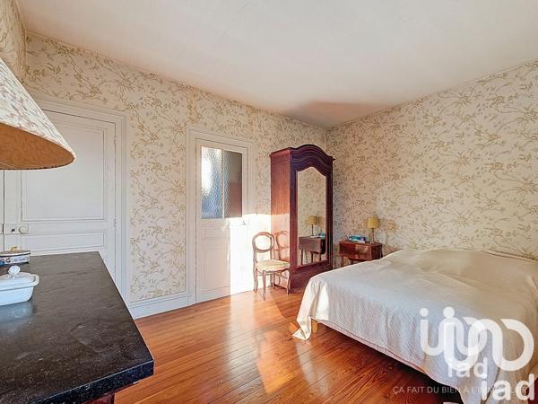 Maison à vendre 7 pièces 179 m² Saint-Julien-du-Sault