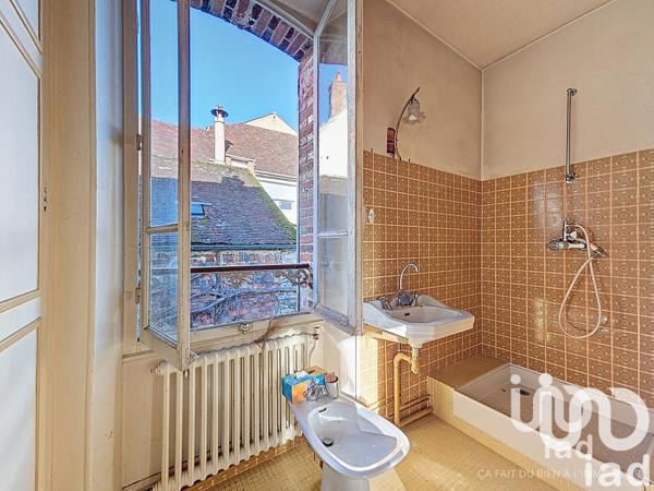 Maison à vendre 7 pièces 179 m² Saint-Julien-du-Sault