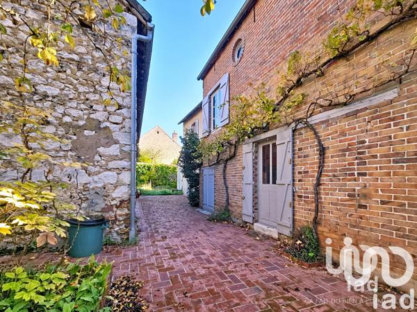 Maison à vendre 7 pièces 179 m² Saint-Julien-du-Sault