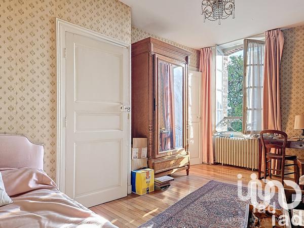 Maison à vendre 7 pièces 179 m² Saint-Julien-du-Sault