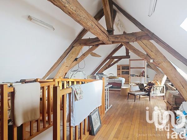 Maison à vendre 7 pièces 179 m² Saint-Julien-du-Sault