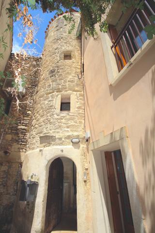 Fabrègues (34690) T2 meublé 40 m2 climatisé bail 12 mois reconductible disponible