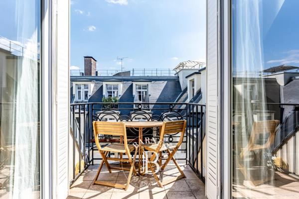 Paris 8ème, Appartement  31 m² à vendre