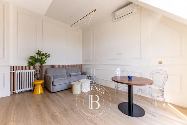 Paris 8ème, Appartement  31 m² à vendre