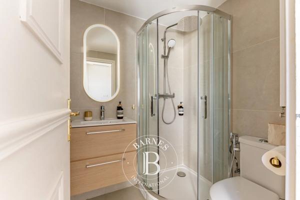 Paris 8ème, Appartement  31 m² à vendre