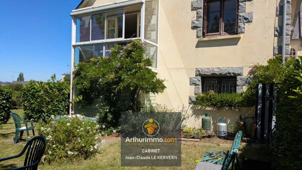 Vente                                                      Maison
                        
                     8 pièces                      173 m2                     à Yffiniac