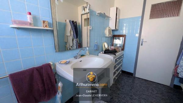 Vente                                                      Maison
                        
                     8 pièces                      173 m2                     à Yffiniac