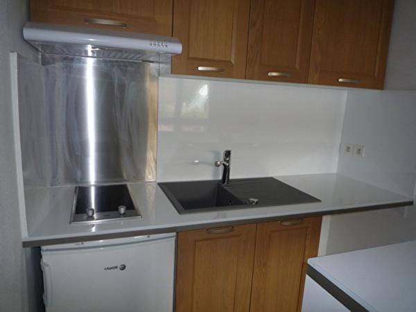 Location appartement près de VOUNEUIL SOUS BIARD - 1 pièce(s) - 22 m² - 340 €/mois