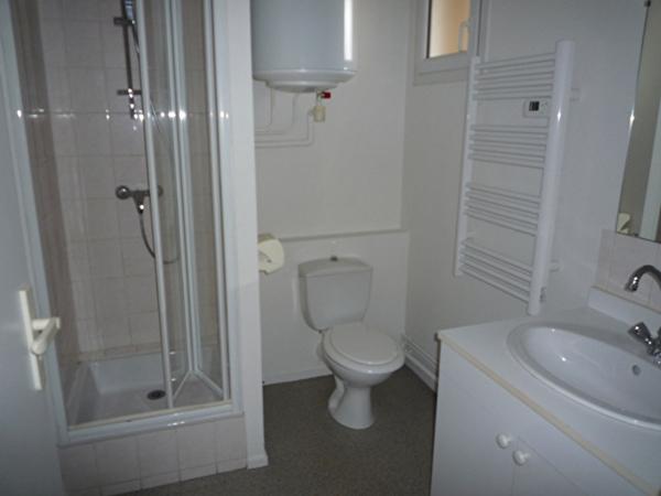 Location appartement près de VOUNEUIL SOUS BIARD - 1 pièce(s) - 22 m² - 340 €/mois