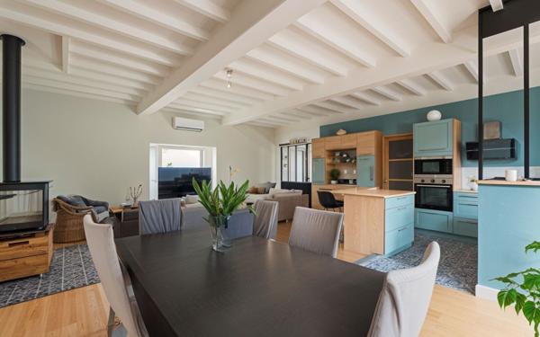 Maison à vendre    4 pièces • 139,41 m2 Chaleins