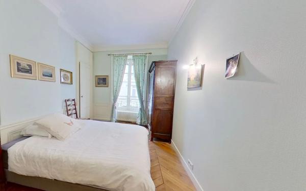 Appartement à vendre    5 pièces • 188,60 m2 Lyon 2