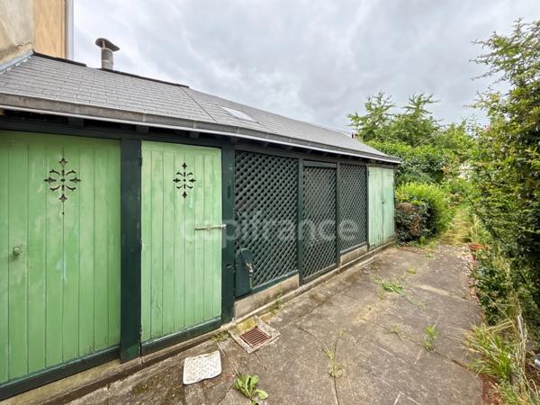 LE MANS Maison de type Mancelle à rénover quartier Olivier HEUZÉ 3 chambres et un bureau