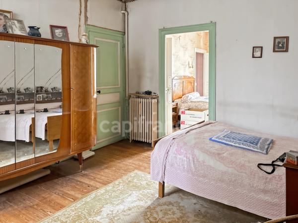 LE MANS Maison de type Mancelle à rénover quartier Olivier HEUZÉ 3 chambres et un bureau