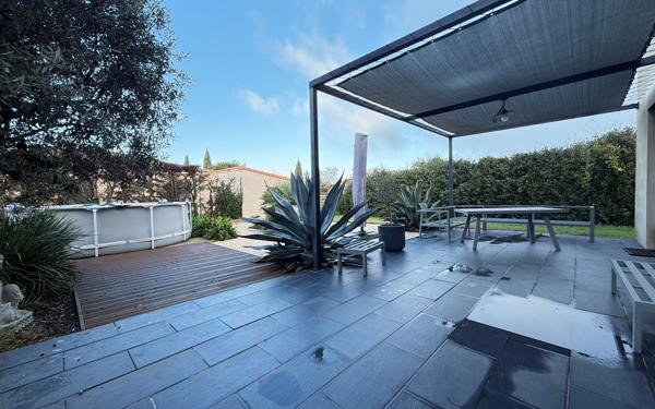 Maison à vendre    5 pièces •  Sénas