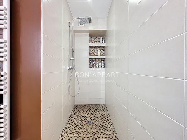Appartement 3 pièce(s) 2 chambre(s) 87.07 m²