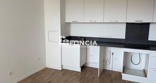 Location Appartement 2 pièces 37.3 m² - Mennecy 91540