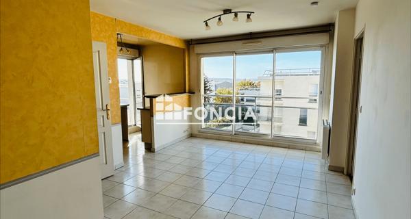 Location Appartement 2 pièces 38.14 m² - Savigny-sur-orge 91600