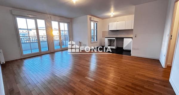 Location Appartement 4 pièces 78.3 m² - Clamart 92140