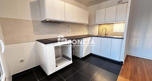 Location Appartement 4 pièces 78.3 m² - Clamart 92140