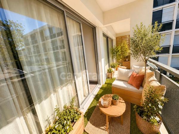 Montpellier – T3 rénové de 82 m² traversant avec terrasse, parking et cave : le coup de cœur clé en main
