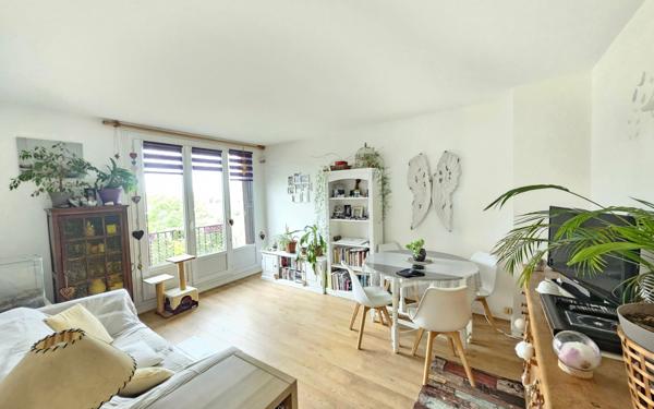 Appartement à vendre    2 pièces • 44,18 m2 Chatou