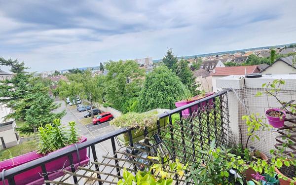 Appartement à vendre    2 pièces • 44,18 m2 Chatou