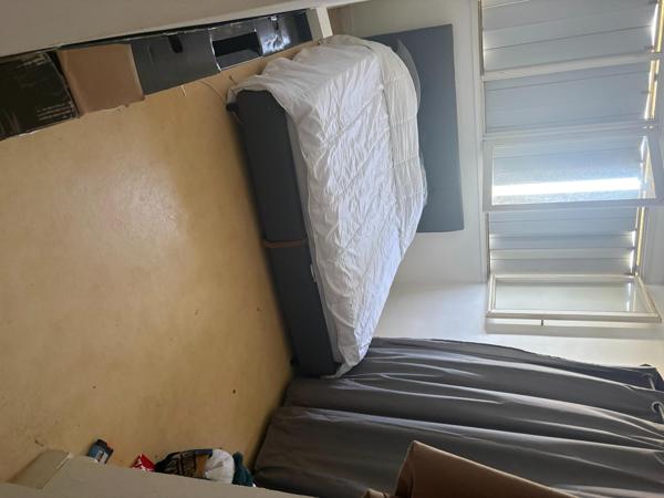 Bel appartement type 4 situé au quatrième étage sans ascenseur