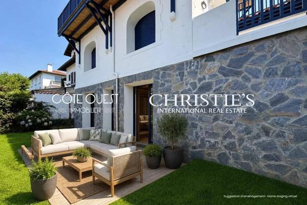 À vendre Saint-Jean-de-Luz - Appartement de 118 m² avec jardin