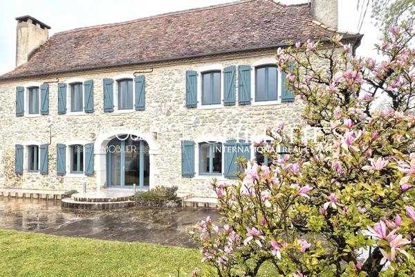 À vendre Orthez - Propriété du 18ème siècle sur parc de  2 hectares