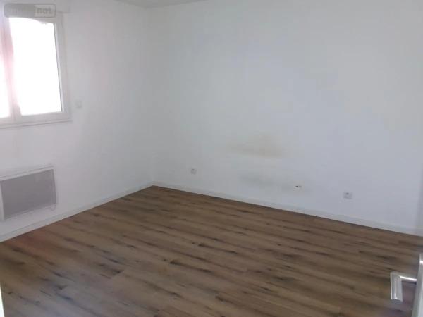 Location - Appartement Allouagne 62157 3 pièces 84 m 2