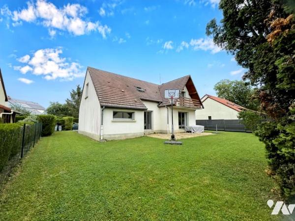 SARRY (51520) Maison de type 5 avec jardin et garage 