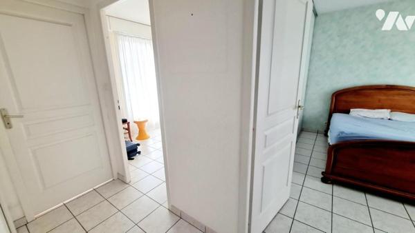 A VENDRE - Saint-Nazaire Appartement T4 Rue René Guillouzo avec 60 m² terrasse et 2 garages