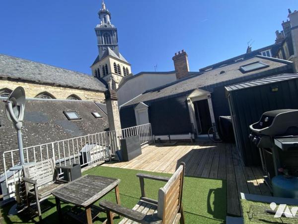 Dernier étage,  appartement duplex avec terrasse