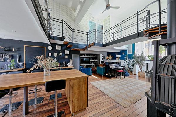 Maison esprit loft avec patio confidentiel au coeur de ville